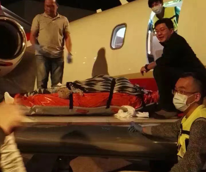 五大连池市香港出入境救护车出租